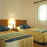 Estop Apartment *