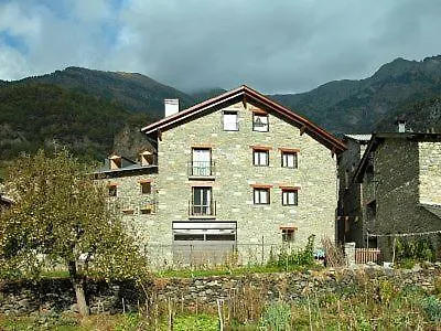Estop Apartment *